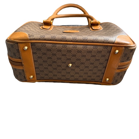 Authentic Vintage Gucci Tan  Satchel Handbag - Picture 2 of 10